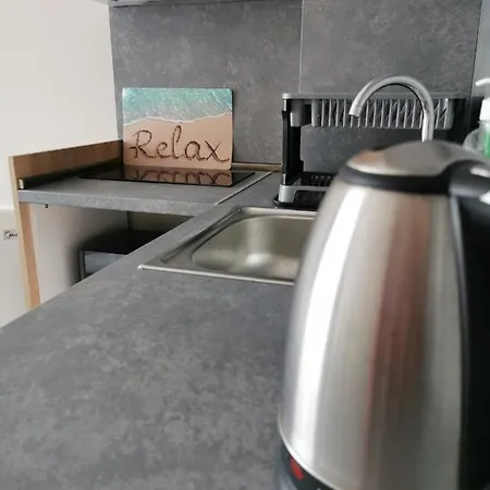 Admiral Plaza Sunrise C13 Apartman Napospart