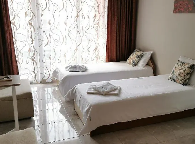 Admiral Plaza Sunrise C13 Apartament